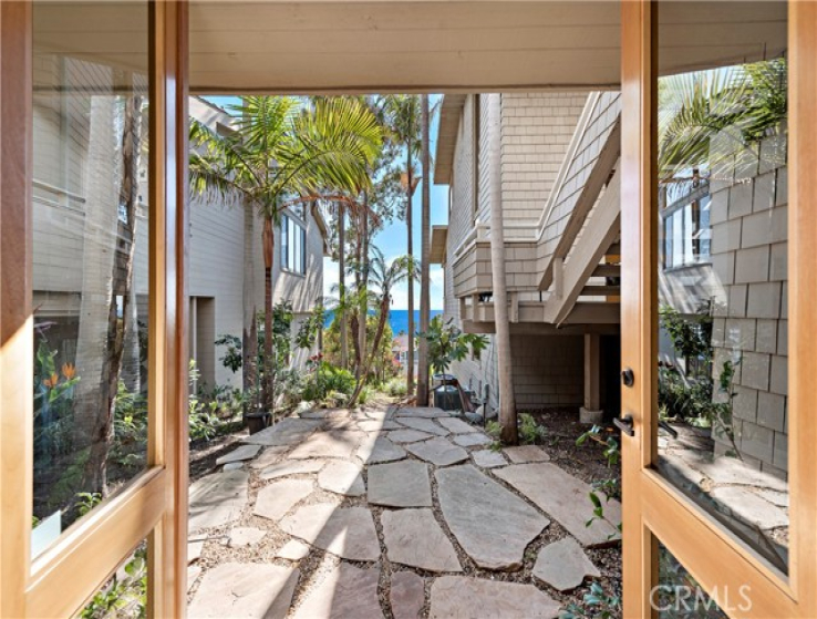 4 Bed Home for Sale in Laguna Beach, California