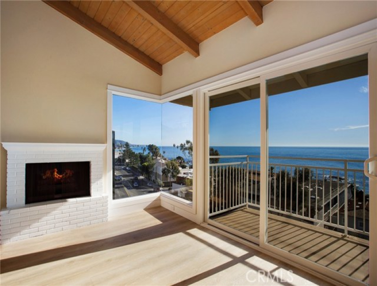 4 Bed Home for Sale in Laguna Beach, California