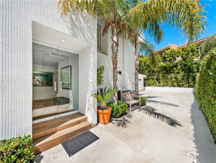 3 Bed Home for Sale in Laguna Beach, California