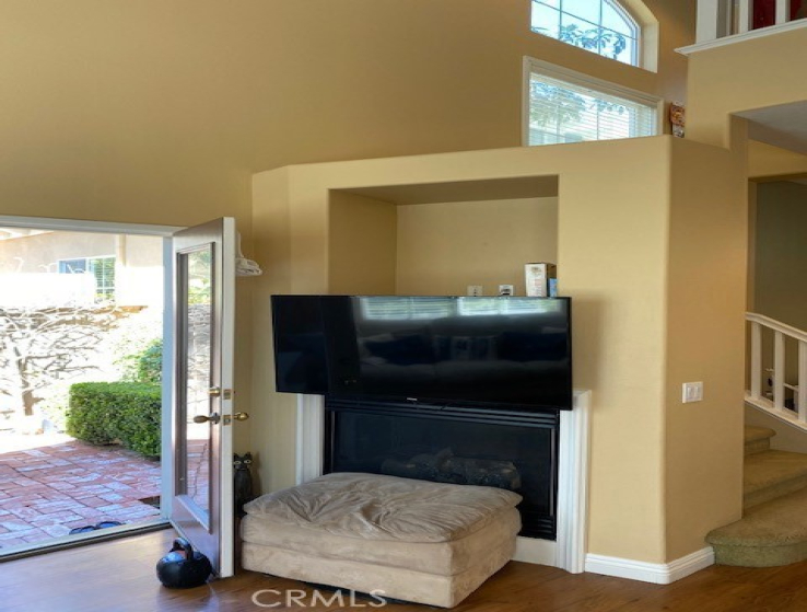 2 Bed Home to Rent in Irvine, California