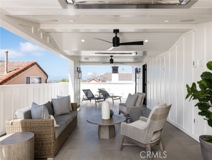 4 Bed Home for Sale in Corona del Mar, California