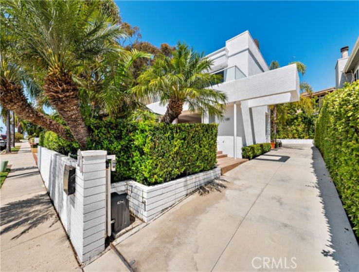 3 Bed Home for Sale in Laguna Beach, California