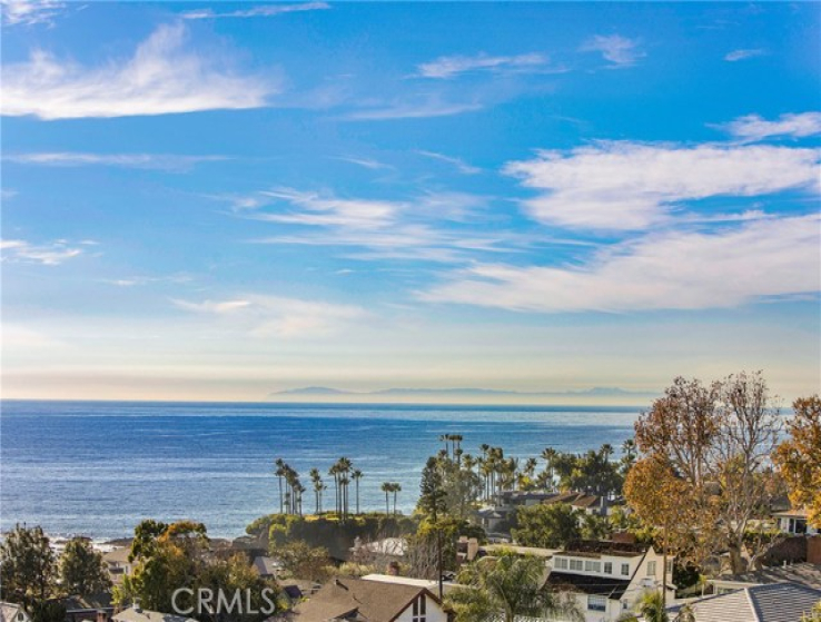 4 Bed Home for Sale in Laguna Beach, California