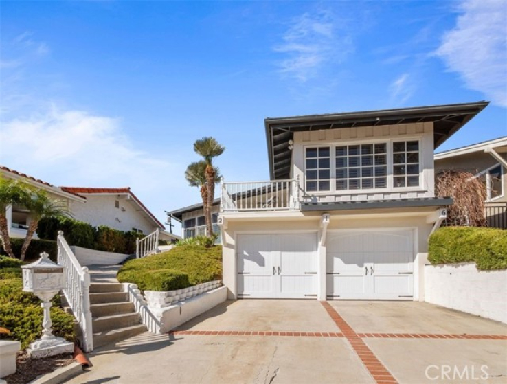 2 Bed Home for Sale in San Clemente, California