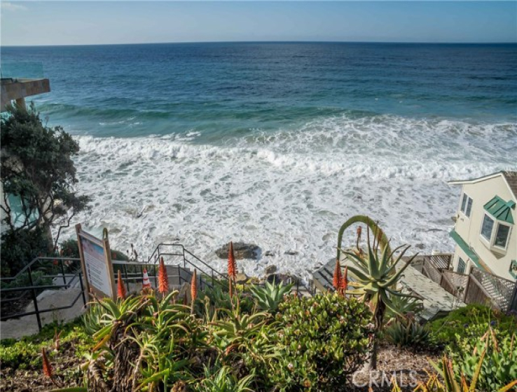 2 Bed Home for Sale in Laguna Beach, California