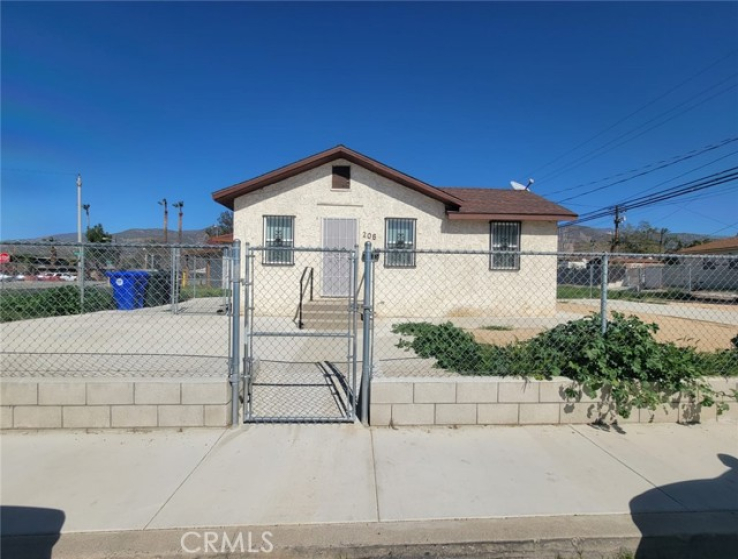 1 Bed Home to Rent in San Bernardino, California