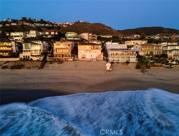 4 Bed Home for Sale in Laguna Beach, California