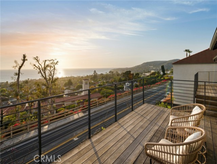 2 Bed Home for Sale in Laguna Beach, California