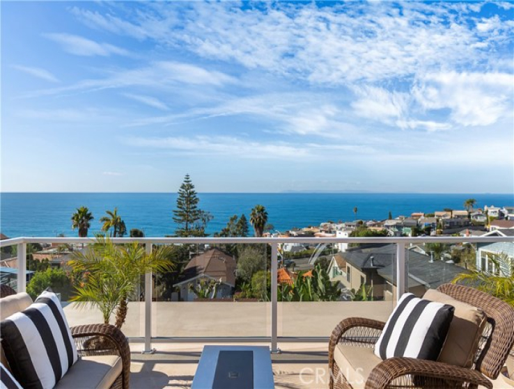 4 Bed Home for Sale in Laguna Beach, California