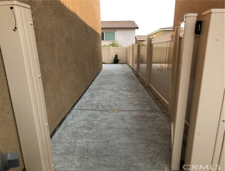 3 Bed Home to Rent in Murrieta, California