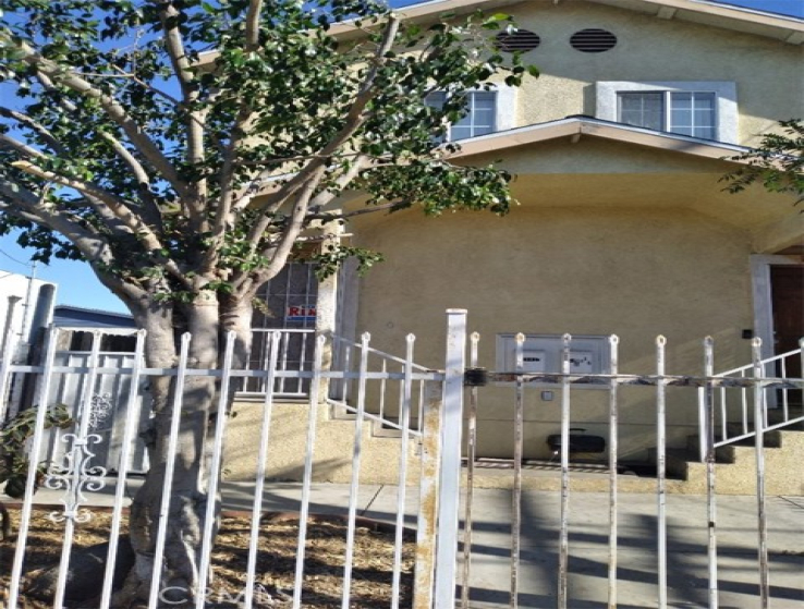 3 Bed Home to Rent in Gardena, California