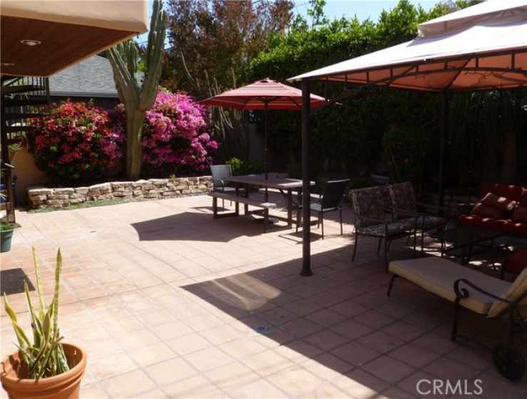 4 Bed Home to Rent in Manhattan Beach, California