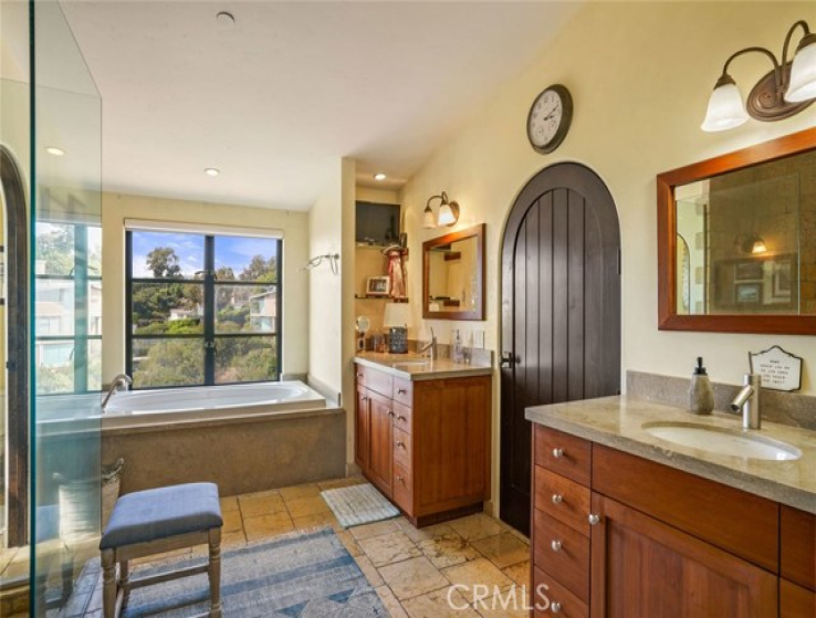 3 Bed Home for Sale in Laguna Beach, California