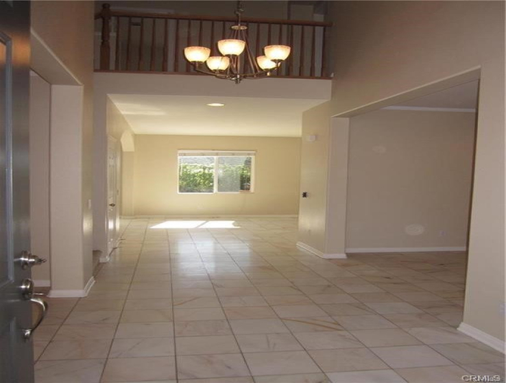 5 Bed Home to Rent in Murrieta, California