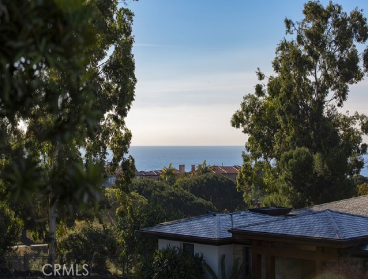 5 Bed Home for Sale in Corona del Mar, California