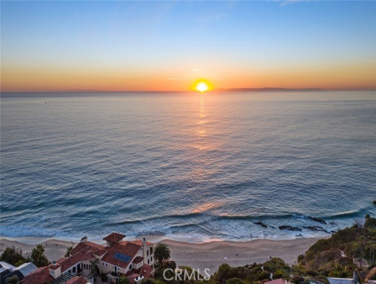 3 Bed Home for Sale in Laguna Beach, California