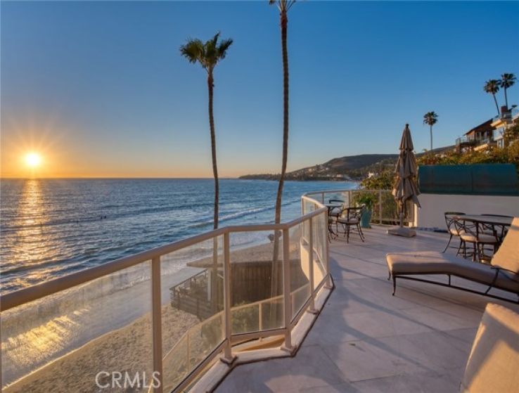 6 Bed Home for Sale in Laguna Beach, California