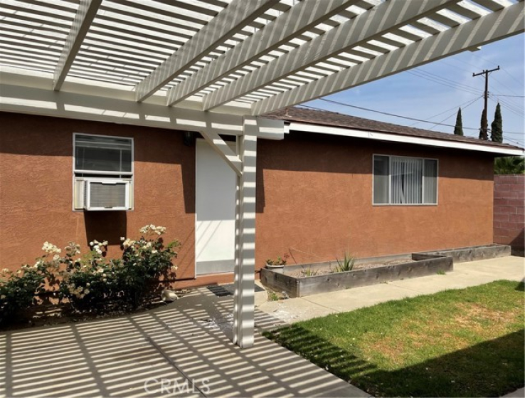 3 Bed Home to Rent in La Mirada, California