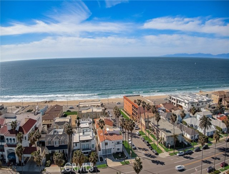 4 Bed Home for Sale in Redondo Beach, California