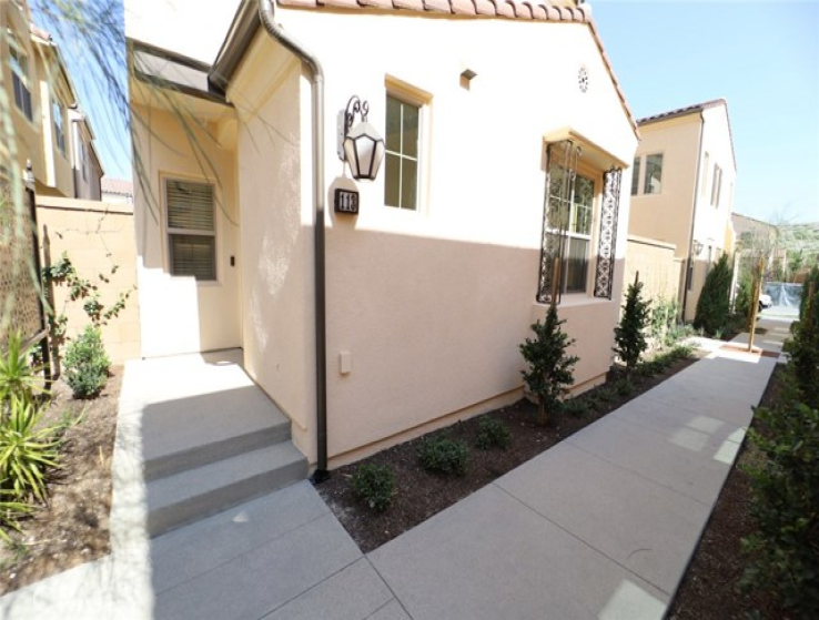 3 Bed Home to Rent in Irvine, California