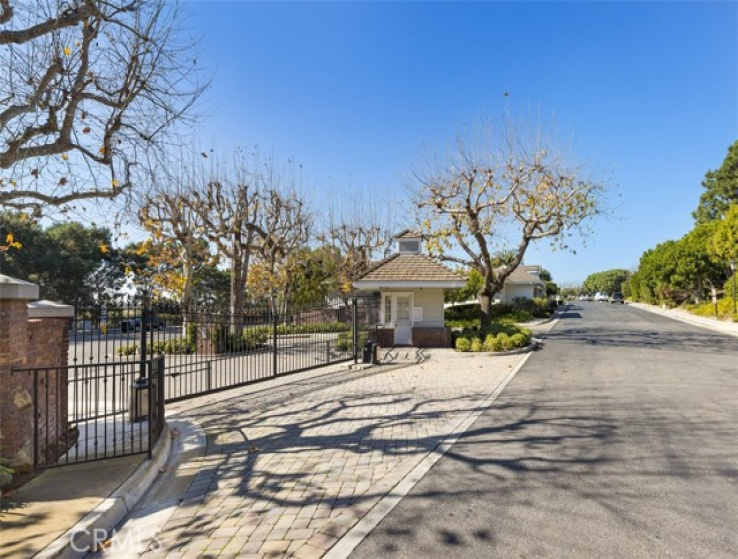 3 Bed Home for Sale in Newport Beach, California