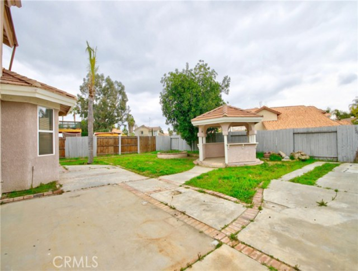 3 Bed Home to Rent in Hemet, California