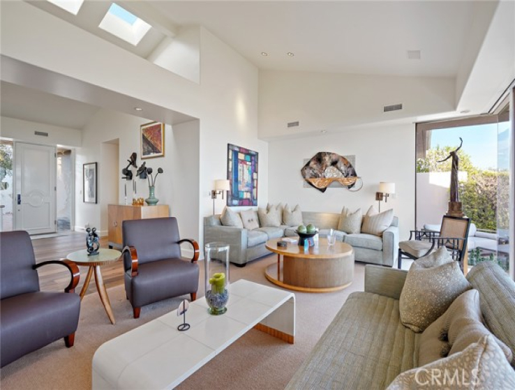 3 Bed Home for Sale in Laguna Beach, California