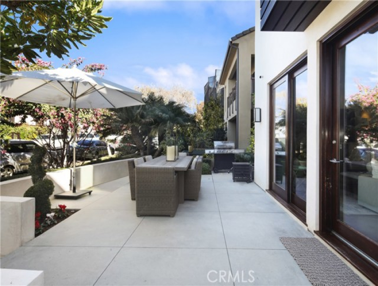 3 Bed Home for Sale in Corona del Mar, California