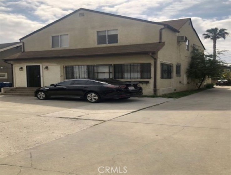  Income Home for Sale in Los Angeles, California