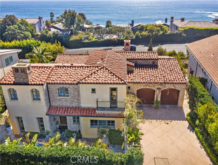 4 Bed Home for Sale in Laguna Beach, California