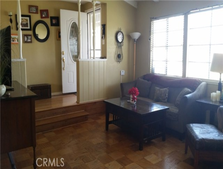 4 Bed Home to Rent in La Mirada, California