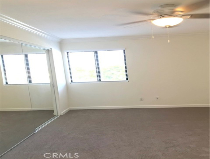 1 Bed Home to Rent in Huntington Beach, California