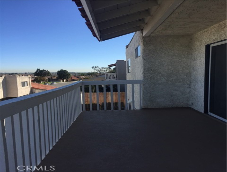 2 Bed Home to Rent in Huntington Beach, California