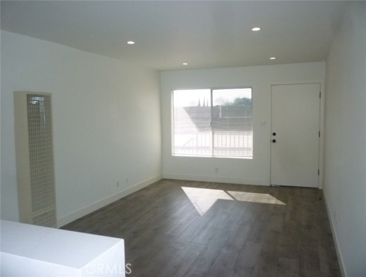 2 Bed Home to Rent in Gardena, California