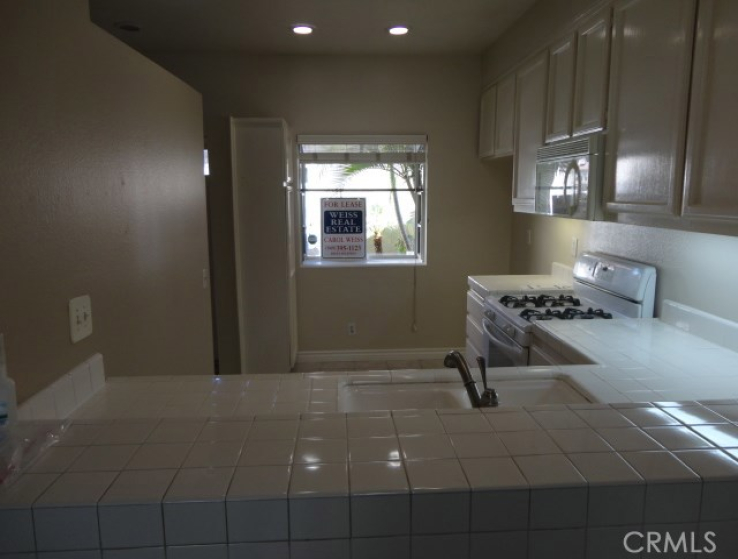 2 Bed Home to Rent in Mission Viejo, California