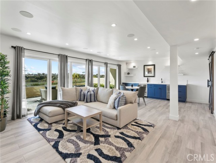 2 Bed Home for Sale in Newport Beach, California