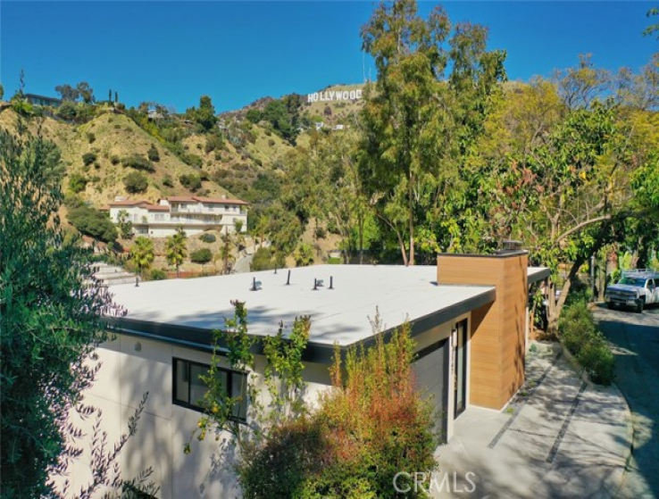 3 Bed Home for Sale in Los Angeles, California