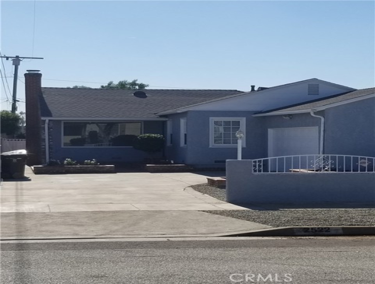 3 Bed Home to Rent in Hawthorne, California