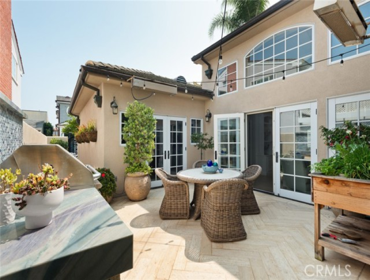 5 Bed Home for Sale in Newport Beach, California