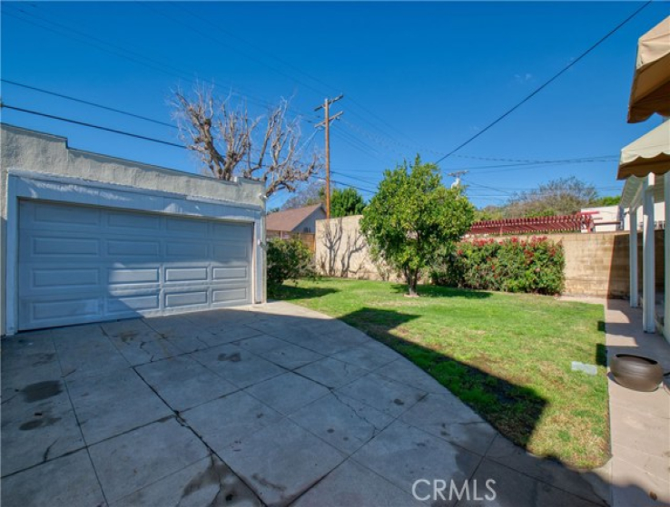 3 Bed Home to Rent in Los Feliz, California