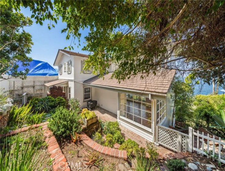 3 Bed Home for Sale in Laguna Beach, California