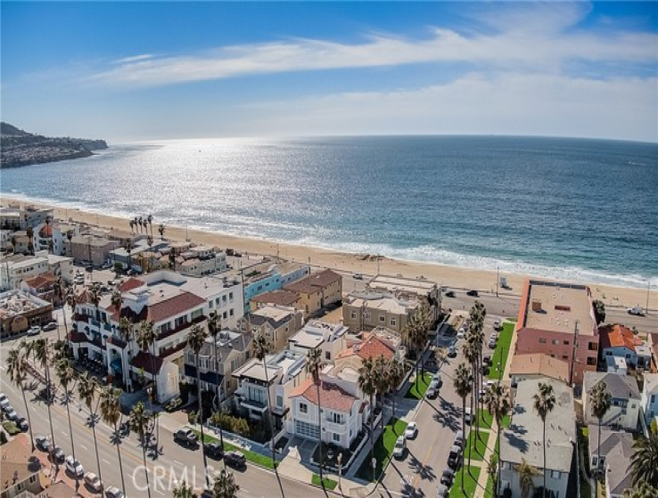 4 Bed Home for Sale in Redondo Beach, California