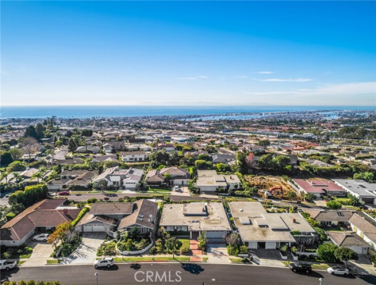 4 Bed Home for Sale in Corona del Mar, California