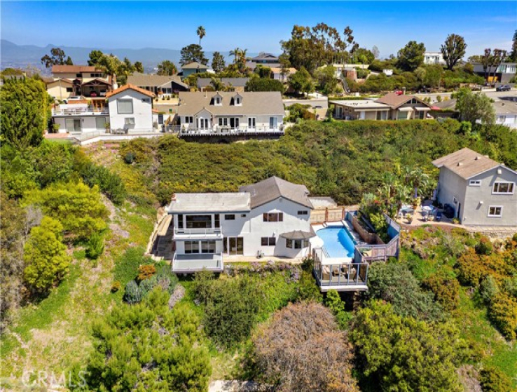 4 Bed Home for Sale in Laguna Beach, California