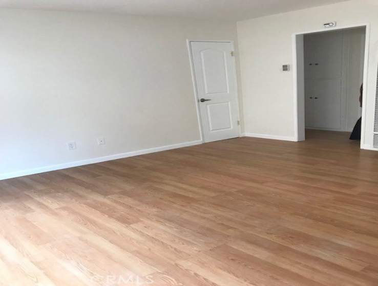 1 Bed Home to Rent in Redondo Beach, California