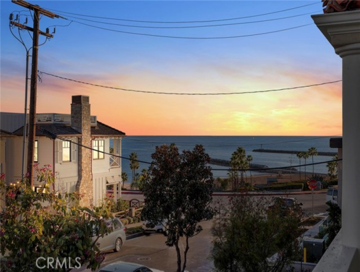 4 Bed Home for Sale in Corona del Mar, California