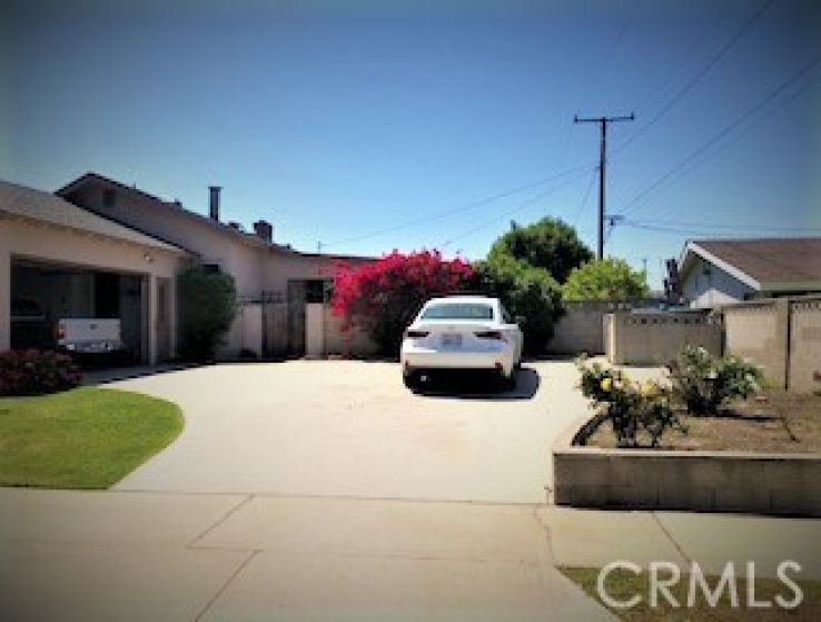 3 Bed Home to Rent in Covina, California