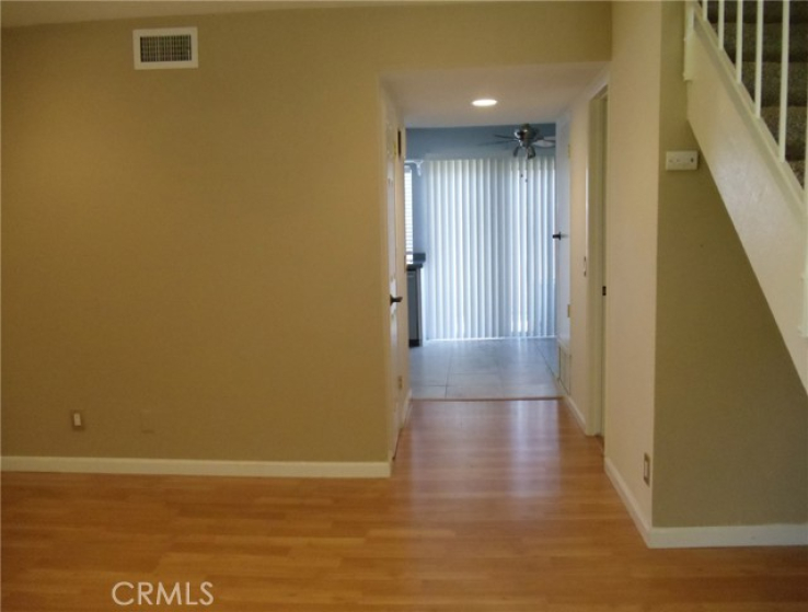 2 Bed Home to Rent in Anaheim, California