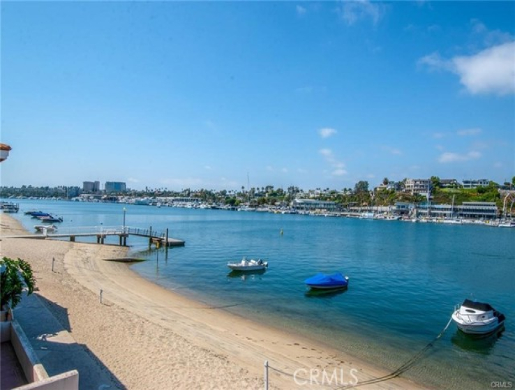 4 Bed Home for Sale in Newport Beach, California