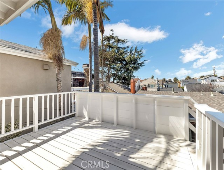 2 Bed Home to Rent in Corona del Mar, California